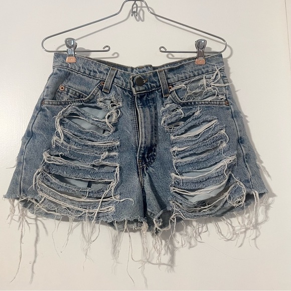 VTG Levi's Orange Tab Furst Of A Kind Heavy Distressed Cut Off Mini Shorts 30 - Picture 1 of 14